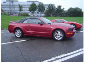 MUSTANG CABRIOLET 2P...