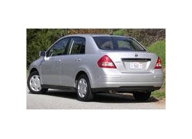 VERSA BERLINE 5P (2006-2012)