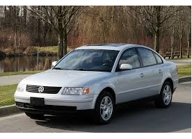 PASSAT BERLINE 4P...
