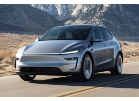 TESLA Y (2025-ACTUEL)